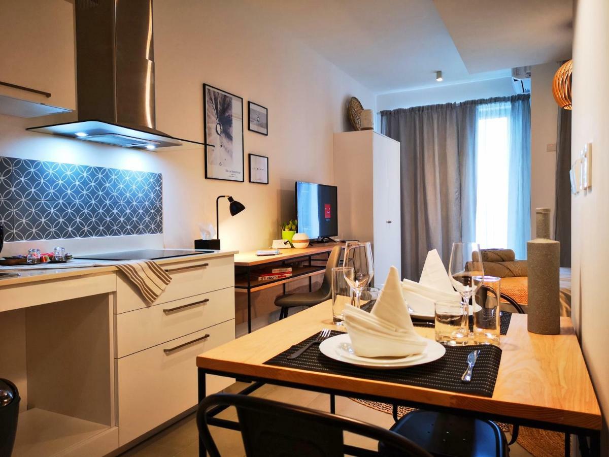 Avya'S Studio 113 At Ebene Square, Ebene Quatre Bornes Zewnętrze zdjęcie